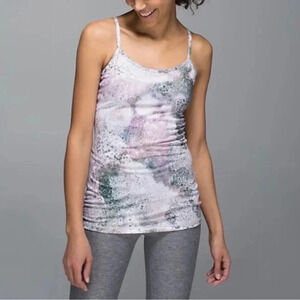 Lululemon Power Y Tank Sz 6 In Sugar Crush Multi